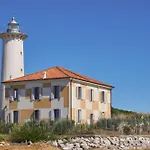 Your Escape Just 250mt From The