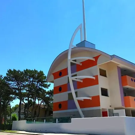 Your Escape Just 250mt From The Apartmán Bibione